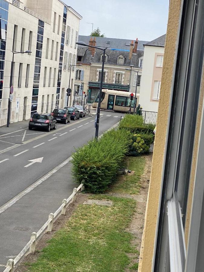 Studio & Parking Prive Centre Orleans Tram Au Pied Apartment Exterior photo